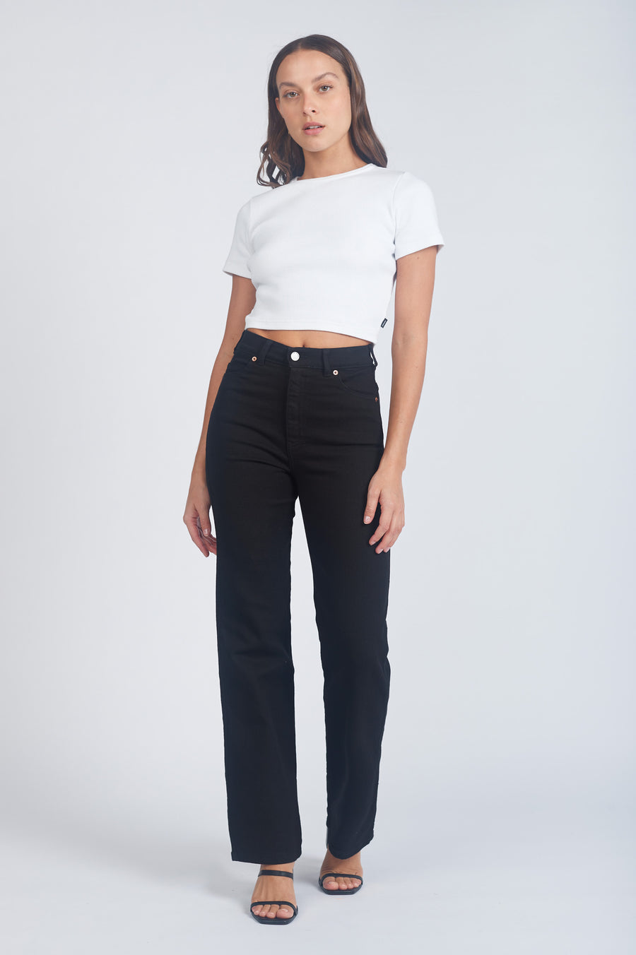 Moxy Straight Jeans - Solid Black
