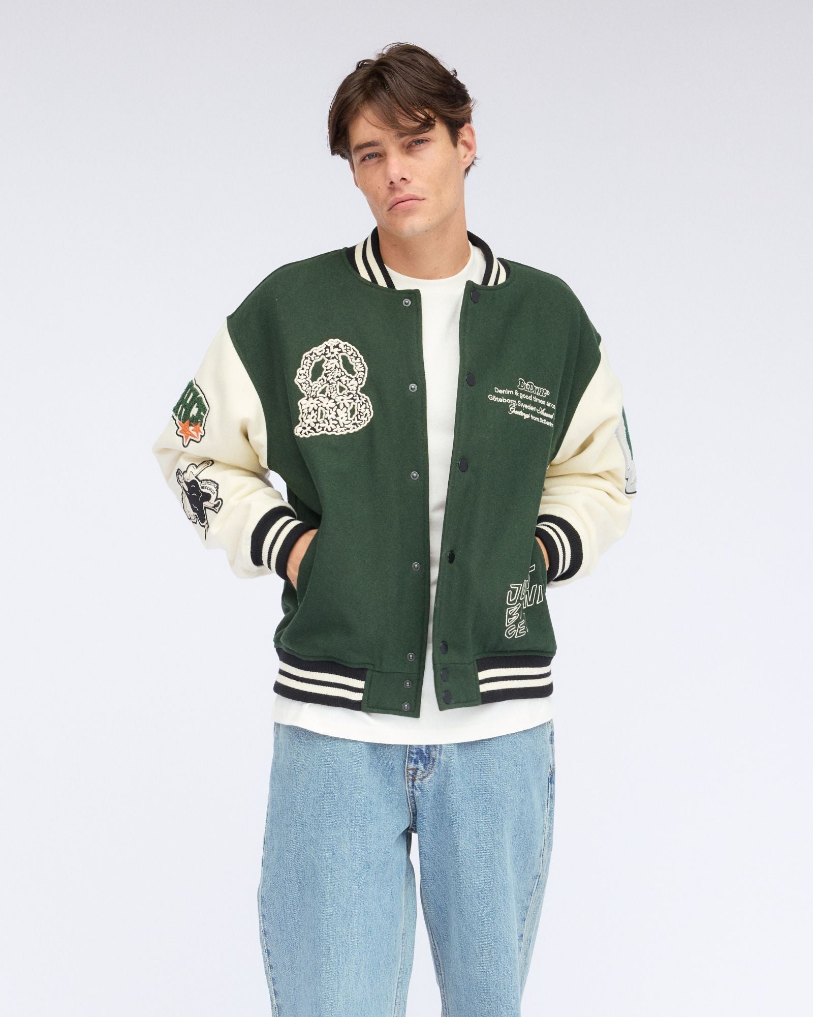 MENS SWEATERS HOODIES & JACKETS