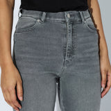 Moxy High Straight Jeans - Washed Light Grey Used