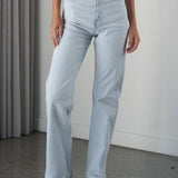 Echo High Straight Jeans - Bay Superlight Used