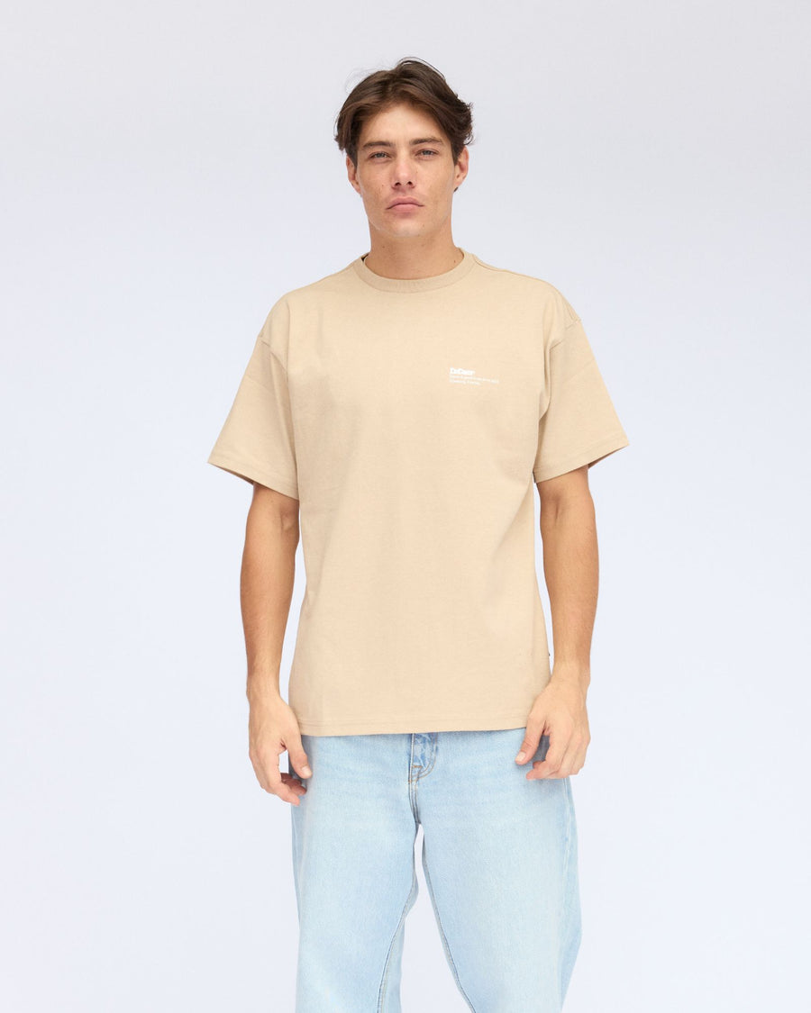 Trooper Tee - Pale Taupe World Traveller