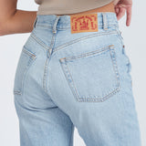Beth Straight Jeans - Light Blue Jay