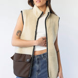 Unisex Dey Pile Vest Light Khaki