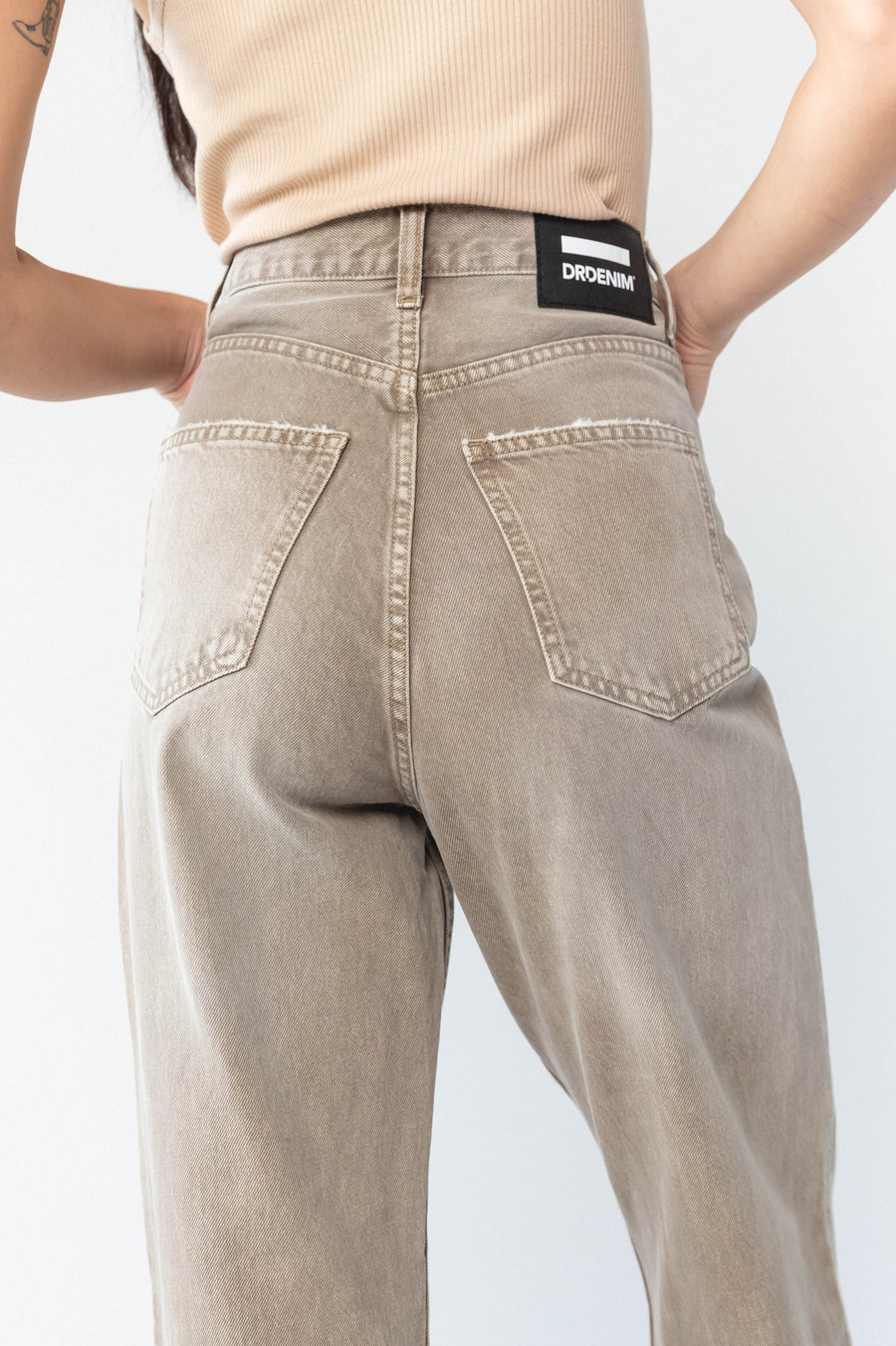 Echo Straight Jeans - Washed Sepia