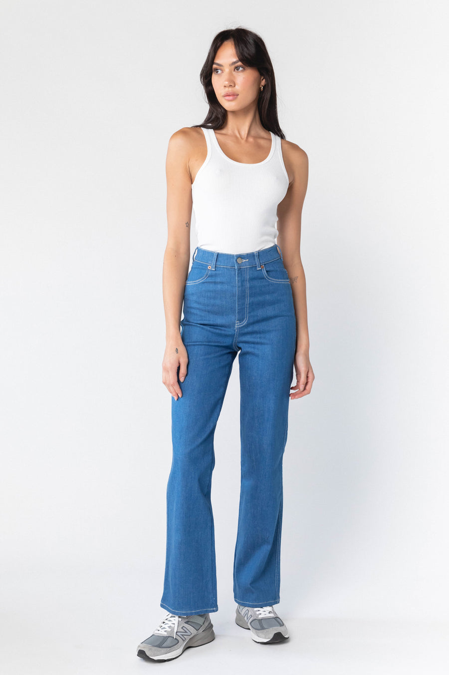 Moxy Straight Jeans in Less Blue Rinse