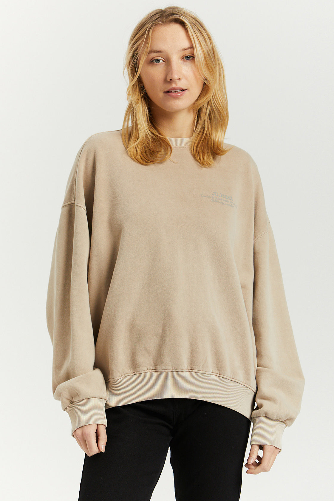 Fergie Sweatshirt - Washed Doe - Dr Denim Jeans - Australia & NZ